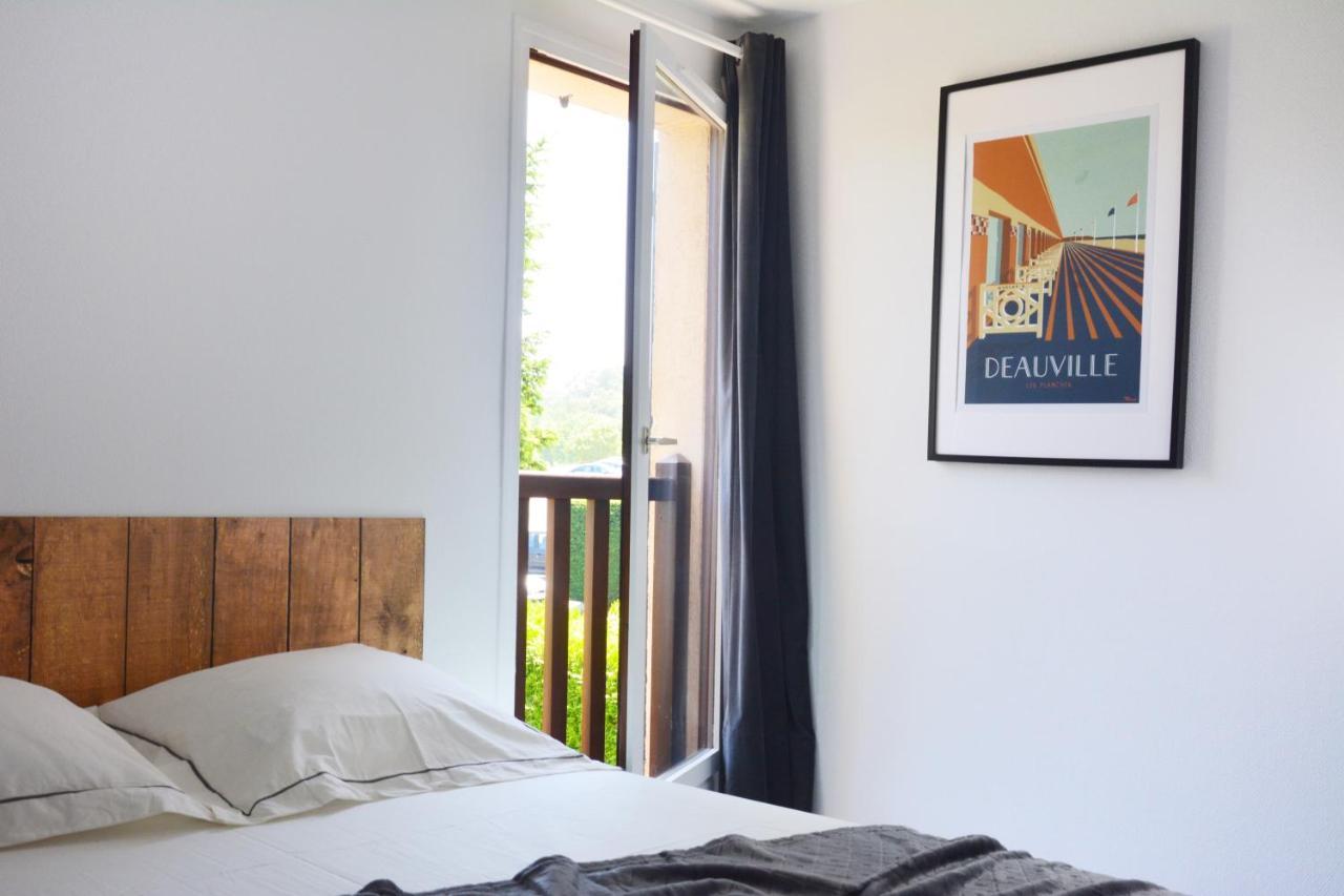 Cottage With Large Garden 15 Minutes Walk From The Beach Villers-sur-Mer Exterior photo